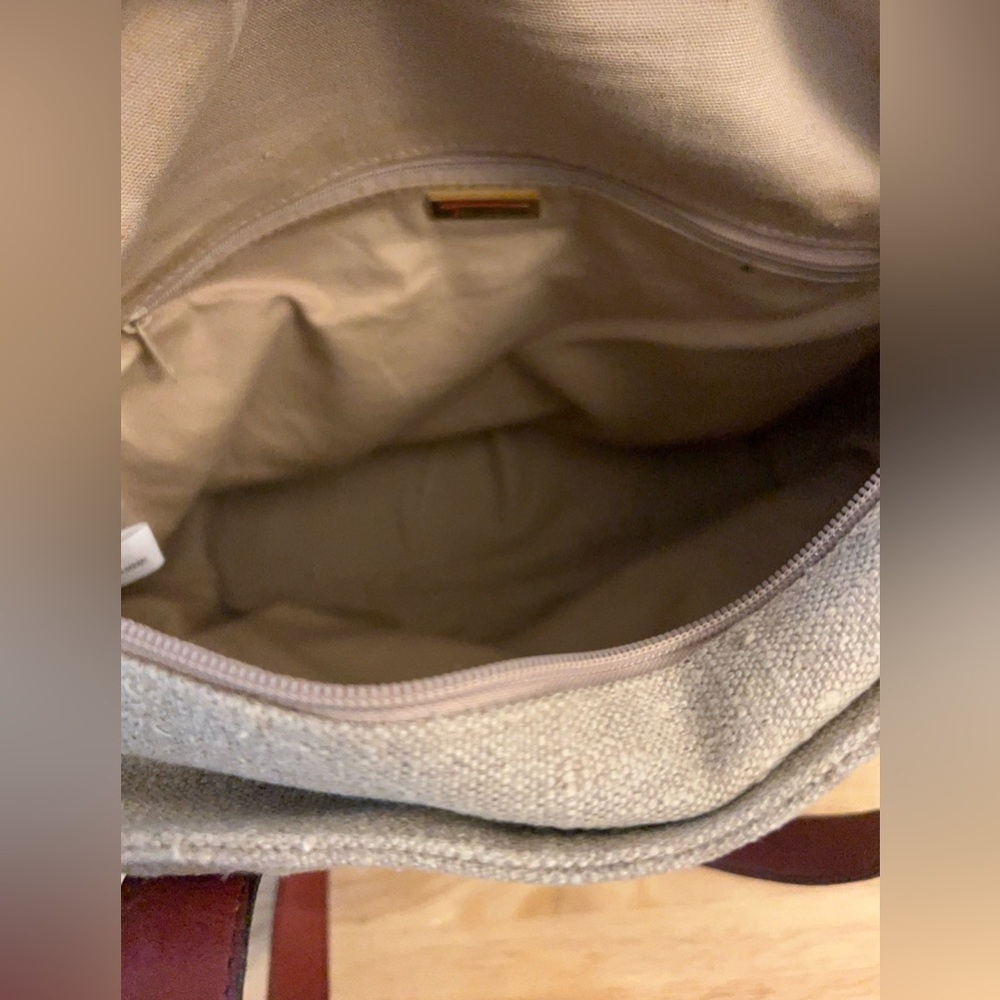 Talbots Linen and Woven Leather Tote Bag. - Picture 10 of 14